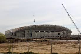 The new stadium's capacity roughly holds 68,000 spectators, with 96 percent of the seats covered by the roof. Atletico Madrid Stadion Spanien Heidelbergcement Group