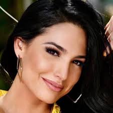 Alejandra Oraa (@alejandraoraa) • Threads, Say more