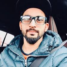 Arjav Patel's Instagram, Twitter & Facebook