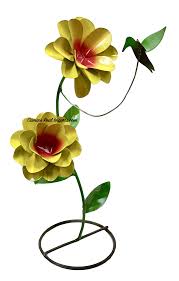 The flower i made a few years ago in its final resting place. Metal Flower Hummingbird Yard Or Garden Decor Mrfh022 Camino Real Imports