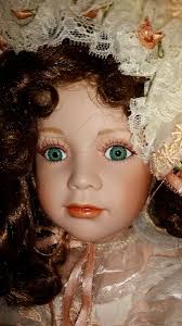 Duck House Heirloom Doll Lenore NRFB 0097/5,000