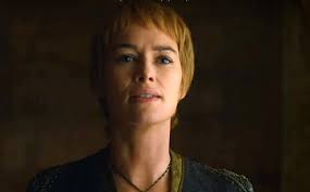 The length and layers of this 'do are jagged cut to achieve a casual textured style making it a perfect edgy style to frame a long face. Game Of Thrones Lena Headey Hits Back At Critics Who Shamed Her Ew Com