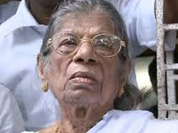 .kr gowri amma, died in thiruvananthapuram. K R Gowri Amma à´•à´Ÿ à´Ÿ à´² àµ½ à´¨ à´¨ à´¨ à´µ à´£ à´ªà´° à´• à´• à´± à´± à´• à´†àµ¼ à´— à´° à´¯à´® à´®à´¯ à´• à´• à´…à´Ÿ à´¯à´¨ à´¤à´° à´¶à´¸ à´¤ à´°à´• à´° à´¯ Former Minister Kr Gouri Amma Undergoes Emergency Surgery As She Fell Down From Bed