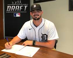 RJ Petit's Journey To Throwing 98 MPH & Drafted