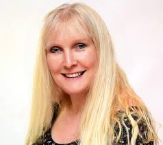 Living Lightly: A Journey Through Chronic Fatigue Syndrome (M.E.): Light,  Jenny: 9781785351396: Amazon.com: Books