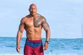 Is your network connection unstable or browser. Dwayne The Rock Johnson Lasst Als Black Adam Seine Muskeln Spielen Tv Spielfilm