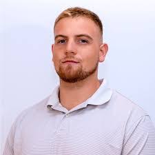 Chris Jinks's Instagram, Twitter & Facebook