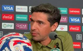 Abel admite disparidade entre Palmeiras e Chelsea: 'Compraram nosso melhor  jogador'