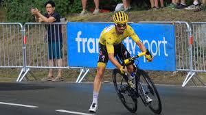 Julian alaphilippe, nuevo campeón del mundo al entrar en solitario en imola. Tour De France Julian Alaphilippe A T Il Triche Gq France