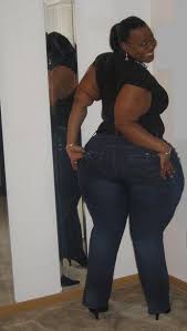 Nikuona binti wazuri wakiwa uchi kwenye baa /na wenye hipusi kubwa. Picha Ya Uchi Wa Kuma Tamu Igfap