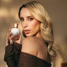 Riachuelo lança nova linha de lingerie plus size