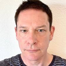 Earlier this week a friend shared with me a role for an Editorial Intern  based in West London, working 9-5.