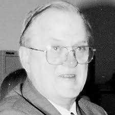 I am heartbroken to let our classmates know that Alan Hutchinson passed  away Sunday. He was a kind, gentle man who left an imprint