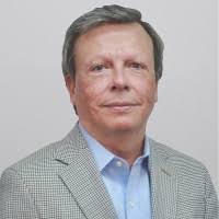 200+ perfiles de «Eddie Quezada»