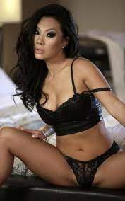 As a result of the coronavirus, we all have to learn some new things like how to wash our hands correctly and how to practice social distancing. Sexy Asa Akira Lesbian Feet Sex Pictures Pass