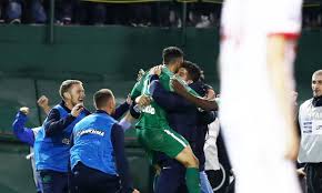 Ipados 14.2 업데이트는 아이패드 프로 12.9인치(4세대) 및 아이패드 프로 11인치(2세대)에 장착된 lidar 센서를 사용하여 주변사람을 감지하고 거리를. Loykas Bigiafanies O Skorer Ths Teleytaias Nikhs Kai O Monadikos Prasinos Toy Twrinoy Pana8hnaikos Olympiakos Sportime Gr