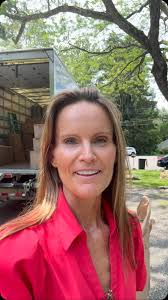 Every detail matters—especially in the final days before closing. From  movers to last-minute touches, I’m here to ensure a seamless transition as  my clients prepare for their next chapter., ...