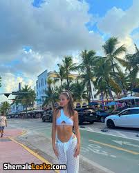 Clari Cremaschi  clari_cremaschi Leaked Nude OnlyFans (Photo 7) -  ShemaleLeaks!