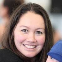 Aileen Lowe's Instagram, Twitter & Facebook