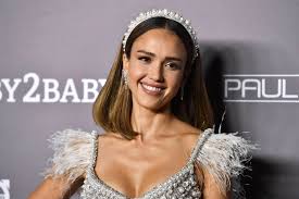 Jessica alba has had more than her fair share of trauma after being kidnapped at 15 and held for 14 hours before being found bound and gagged in a car boot. Jessica Alba Im Fragebogen Ich Sehne Mich Nach Tequila