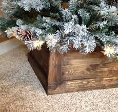 This rustic christmas tree is a fun decoration by itself, add hooks to hang ornaments, advent counters, or drill holes for lights. Pin On Christmas