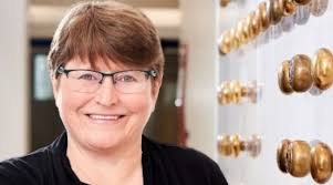 Laura Mccarty's Instagram, Twitter & Facebook