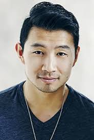 劉思慕以電視情境喜劇《 金氏便利店 （ 英语 ： kim's convenience ） 》（2016年至今）而聞名 。 2019年確認在漫威電影宇宙中飾演超级英雄尚氣，並在電影《尚氣與十環傳奇》（2021年）中以主角的身份首度登場，這也是他主演首部長片作品 ，也成為劉思慕最著名的. åŠ‰æ€æ…•simu Liu äººç‰©ä»‹ç´¹ é›»å½±ç¥žæœ