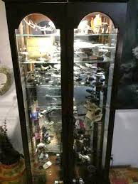 To give spectators a clear view of one's collection, these display cabinets often have mirrored backs, glass sides, and glass doors. Led Lighting In Curio Cabinet With Mirror Doityourself Com Community Forums