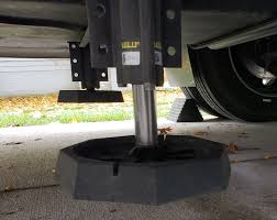 Rv leveling jacks rv hydraulic leveling jacks at killer. Fyi Had A Jack Drift Down And Have Been Seeing The Jacks Down Lit When Jacks Are Up Forest River Forums