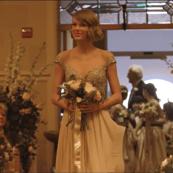 Taylor Swift Britany Maack Wedding — Watch Taylor Swift's Maid of Honor  Speech From Her Best Friend's Wedding | Teen Vogue