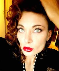 Victoria lyon escort : Escort summer