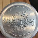 Tin- EMBOSSED logo TIN- empty
