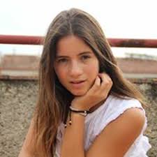 Stream Èlia Castillo Oliveras music