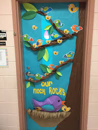 This beautiful decor carries the essence of the spring season. 9 Awesome And Educational Ideas For Spring Classroom Door Decoration