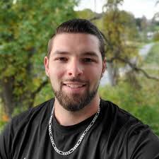 Brandon Stroup (@UGCbyBrandon)