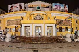 1082 budapest, corvin köz 1. Corvin Budapest Filmpalota Budapest Mozik Mozi Budapesten