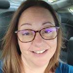 Sara Leamon's Instagram, Twitter & Facebook