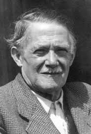 Kathrin Hauser and Her Family's Guitar-Making Dynasty