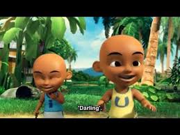 Upin dan ipin merupakan sepasang kembar berusia belia yang tinggal bersama kak ros dan mak uda (biasa dipanggil opah) di kampung durian runtuh setelah kematian kedua orangtua mereka sewaktu masih bayi. Upin Ipin Fullmovie Hantu Durian Youtube