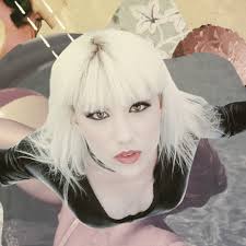 Stream Lea Luna music