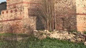 Istanbul city walls guide location: Istanbul Walls Of Constantinople Youtube
