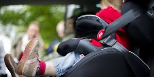 Stiftung Warentest Diese Auto Kindersitze Sind Gunstig Und Schneiden Gut Ab Kolnische Rundschau
