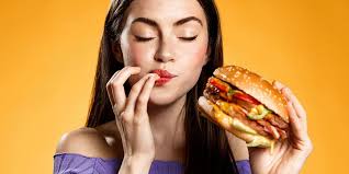 8 Tricks to Stop Overeating for Good That Therapists Swear By