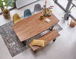 stoer wonen met eettafel log deze tafel heeft een bruin tafelblad van massief acacia hardhout en zwart metalen onderstel eettaf eettafel sweet home eethoek
