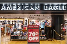 Take what we make & make it yours. American Eagle Outfitters Revenues Where S The Growth