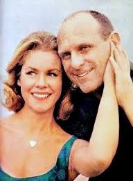 Résultat de recherche d'images pour "elizabeth montgomery bewitched"