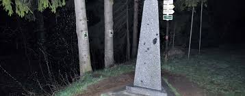 Nach einem freistoß von rechts kommt dawidowicz aus sechs metern. Polen Slowakei Tschechien Die Weltenbummler