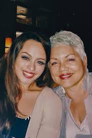 Delores Valentine's Instagram, Twitter & Facebook