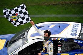 The first wreck of the afternoon came in lap 59 with william byron. Daytona 500 Here Are 5 Things To Know About Star Driver Chase Elliott