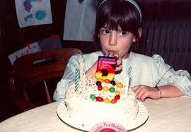 She is of mostly irish descent. Anne Hathaway Turns 33 But She Ll Never Be As Cute As She Was Here At 5